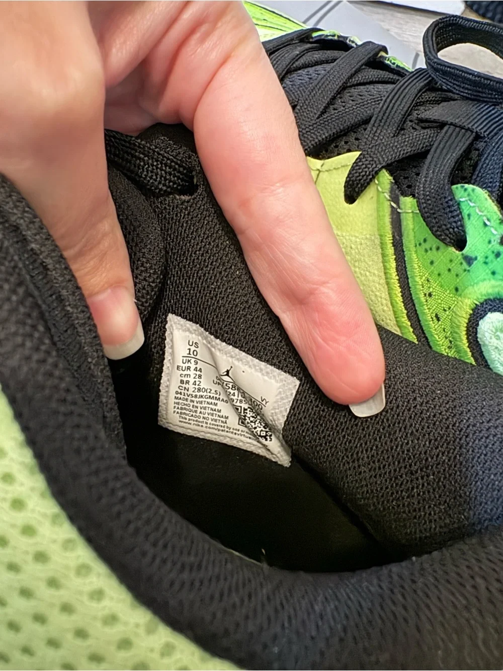 Jordan Tatum 3 Men's Neon Green and Black Athletic Sneakers